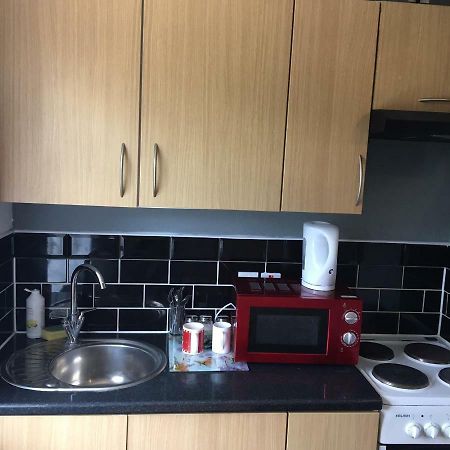 Hatfield Save-Money Rooms - 10Over10 For Price! Ngoại thất bức ảnh