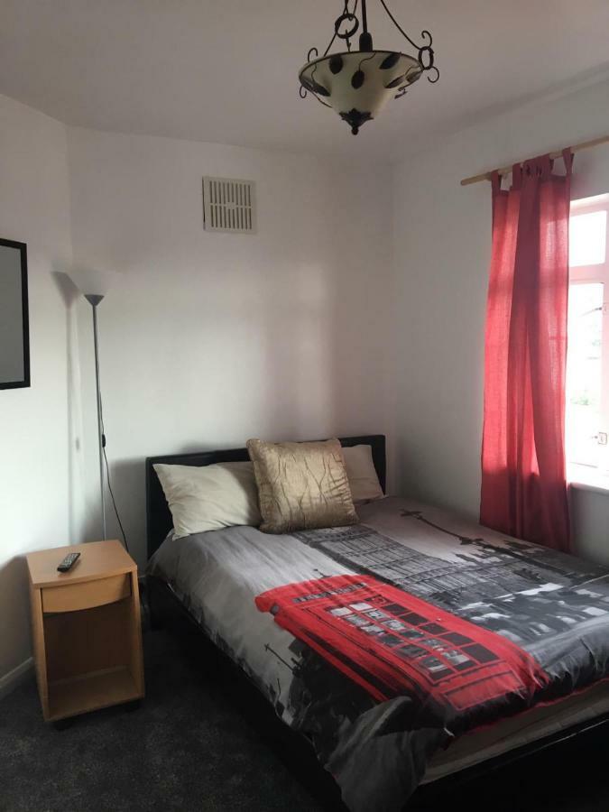 Hatfield Save-Money Rooms - 10Over10 For Price! Ngoại thất bức ảnh